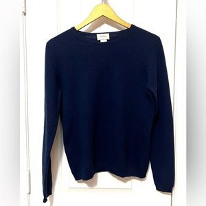 CLEAR MY CLOSET SALE! LIMITED TIME! 
Neiman Marcus 100% Cashmere Sweater